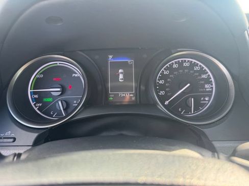 Used 2021 Toyota Camry SE FWD image 15