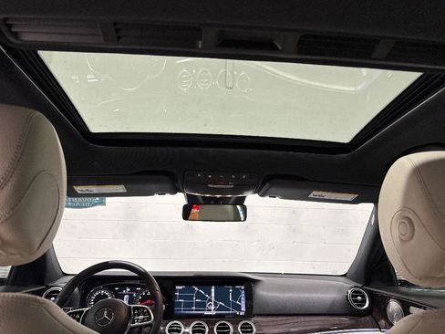 Used 2019 Mercedes-Benz E 300 image 60