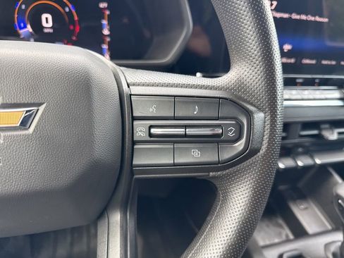 Used 2023 Chevrolet Colorado W/T RWD image 14