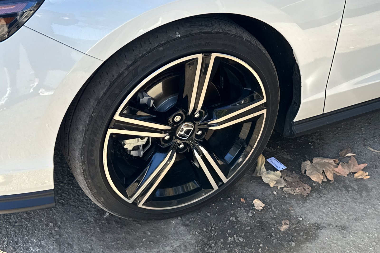 Used 2025 Honda Accord Sport image 8
