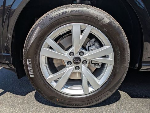 New 2025 Audi Q5 Premium image 13