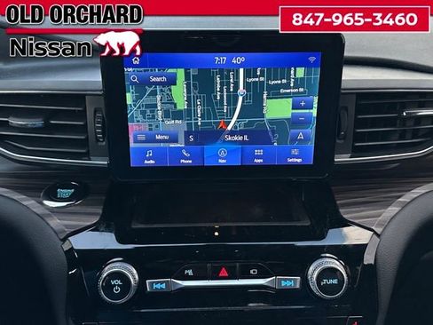 Used 2022 Ford Explorer Limited w/ Class IV Trailer Tow Package image 15