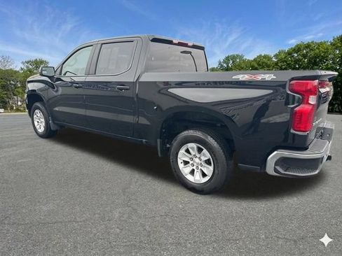 Used 2025 Chevrolet Silverado 1500 LT AWD/4WD image 6
