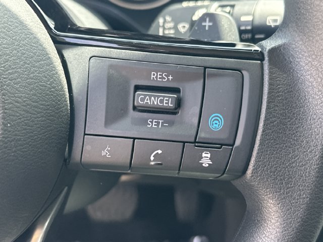 Used 2023 Nissan Rogue SV FWD image 20