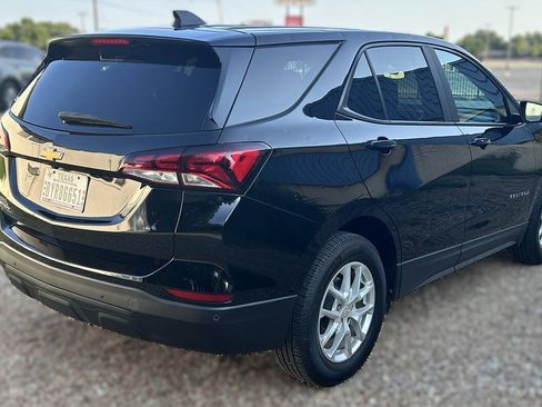 Used 2022 Chevrolet Equinox LS w/ LS Convenience Package FWD image 7