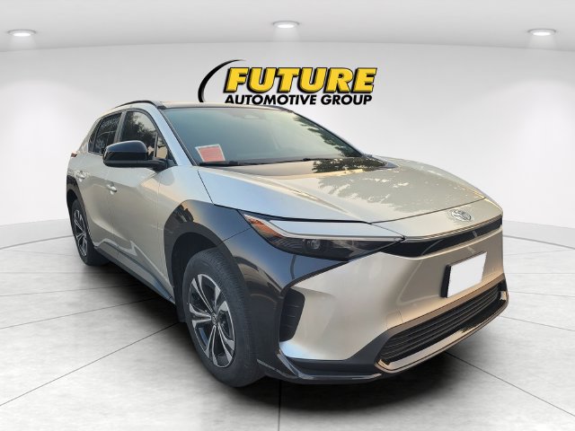 Used 2024 Toyota bZ4X FWD w/ Weather Package image 1