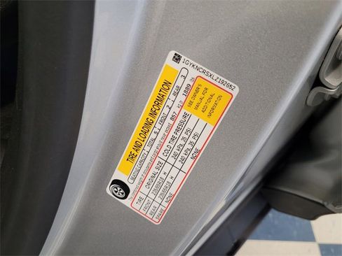 Used 2020 Cadillac XT5 Premium Luxury image 16