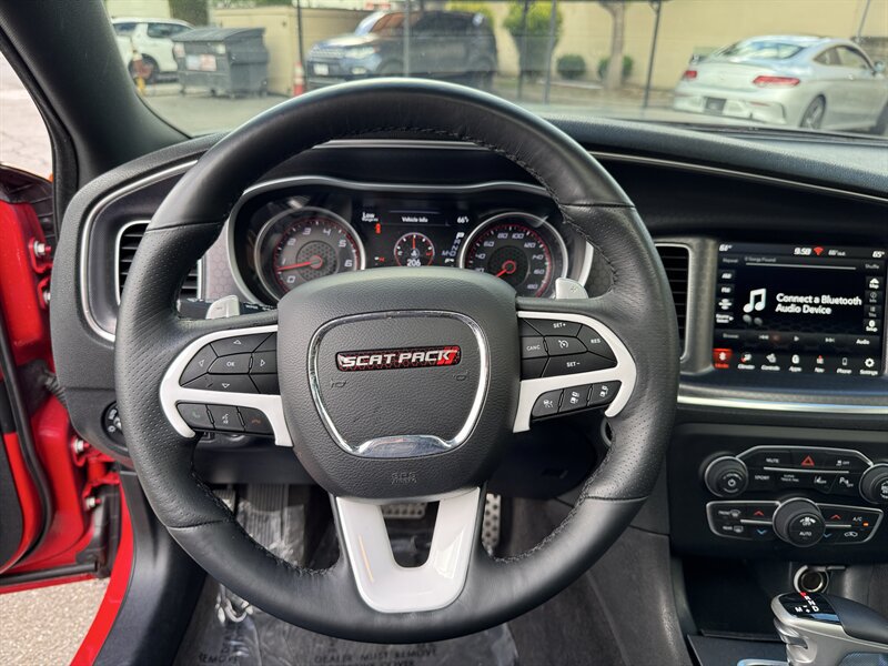 Used 2018 Dodge Charger R/T Scat Pack w/ Dynamics Package RWD image 29