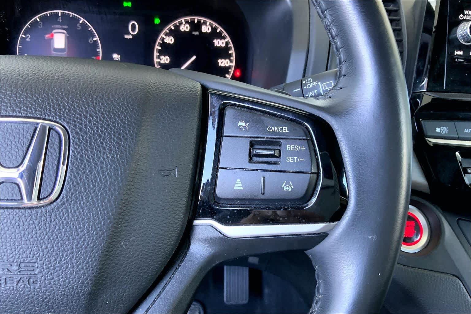 Used 2025 Honda Odyssey EX-L image 24