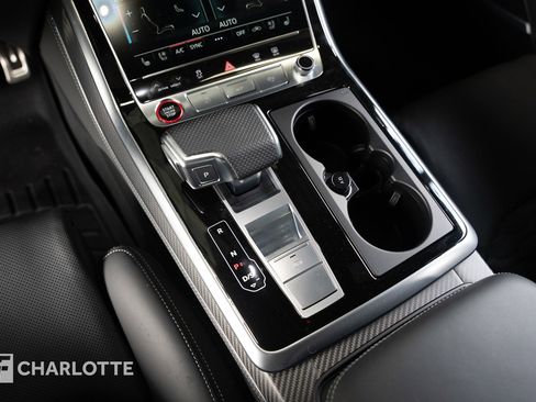 Used 2024 Audi RS Q8 image 24