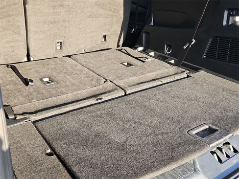 Used 2023 Ford Explorer XLT w/ Equipment Group 202A image 13