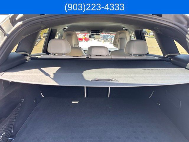 Used 2023 Mercedes-Benz GLC 300 4MATIC image 14