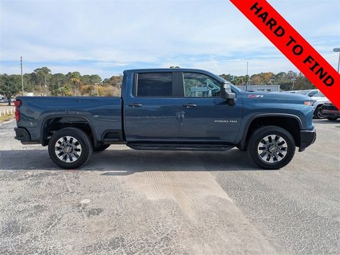 Certified 2025 Chevrolet Silverado 2500 Custom w/ Z71 Off-Road Package image 3