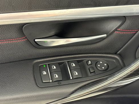 Used 2018 BMW 330e w/ Premium Package RWD image 14