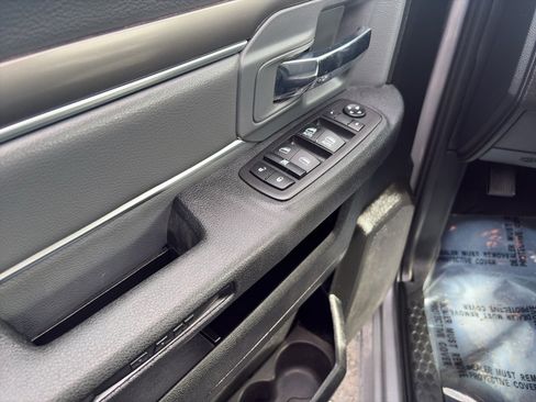 Used 2024 RAM 1500 Classic SLT image 6