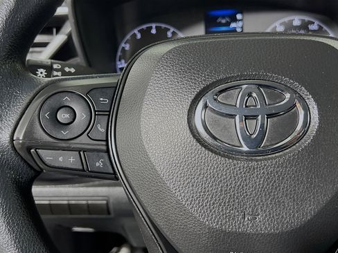 Used 2024 Toyota Corolla LE FWD image 16