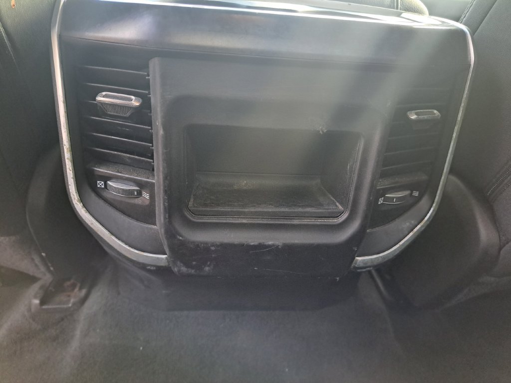 Used 2022 RAM 1500 Big Horn AWD/4WD image 31