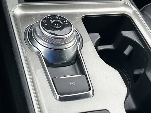 Used 2024 Ford Edge SEL image 32