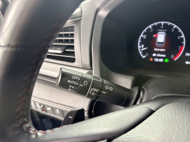 Used 2025 Honda Odyssey Sport-L image 16