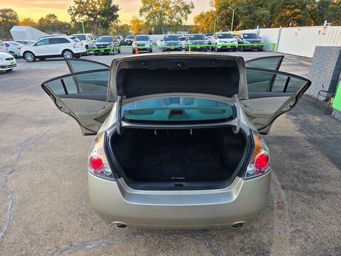 Used 2009 Nissan Altima 2.5 S FWD image 29
