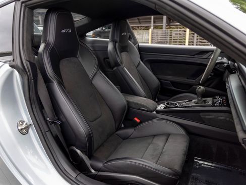 Certified 2022 Porsche 911 GT3 image 53