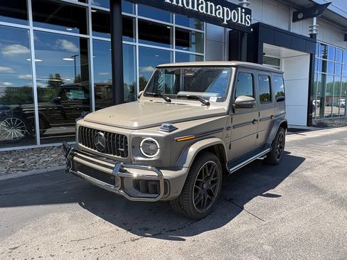 Used 2025 Mercedes-Benz G 63 AMG 4MATIC image 2