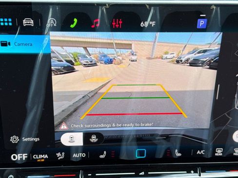 New 2026 Volkswagen Tiguan S FWD image 18
