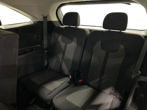 Used 2021 Kia Sorento LX image 26