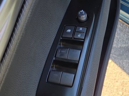 Used 2026 Toyota Camry SE w/ Multimedia Upgrade Package image 18