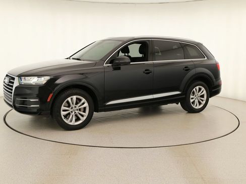 Used 2019 Audi Q7 3.0T Premium Plus w/ Premium Plus Package AWD/4WD image 13