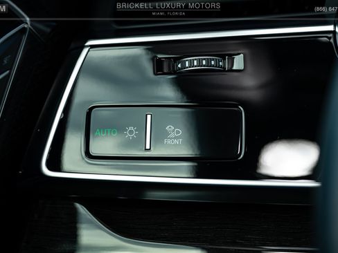 Used 2025 Audi Q8 Prestige image 29