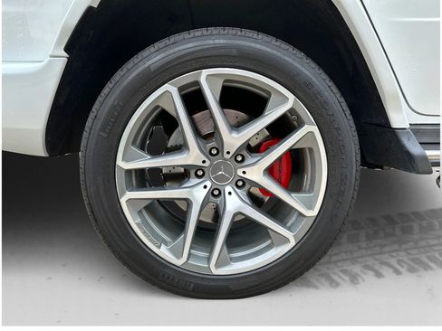 Used 2019 Mercedes-Benz G 63 AMG 4MATIC w/ Parking Package image 25