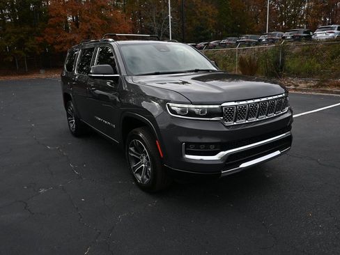 Used 2023 Jeep Grand Wagoneer 4WD w/ Convenience Group III image 24