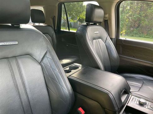Used 2018 Ford Expedition Max Platinum AWD/4WD image 65