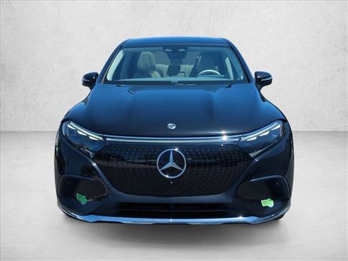 Certified 2023 Mercedes-Benz EQS 450+ 4MATIC SUV image 4
