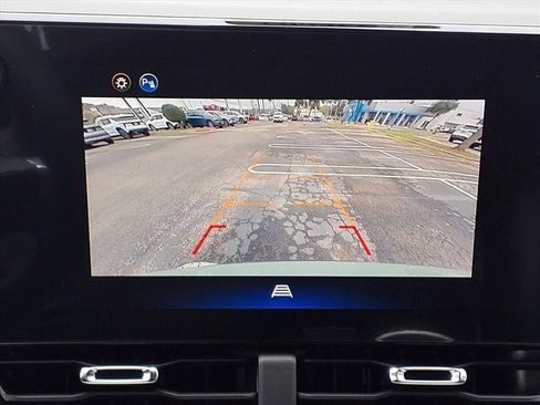 New 2026 Chevrolet Equinox LT w/ Convenience Package II image 13