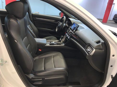 Used 2022 Honda Accord Sport image 60