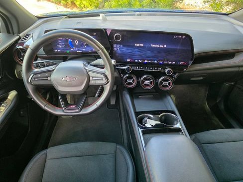 Used 2024 Chevrolet Blazer EV RS AWD/4WD image 28