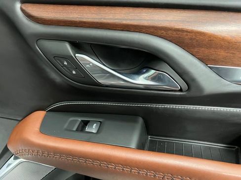 Used 2023 GMC Yukon XL Denali Ultimate w/ LPO, Floor Liner Package image 58