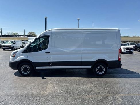 Used 2019 Ford Transit 250 148 Medium Roof image 5