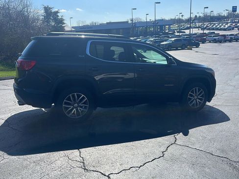 Used 2017 GMC Acadia SLE w/ Driver Alert Package I image 6