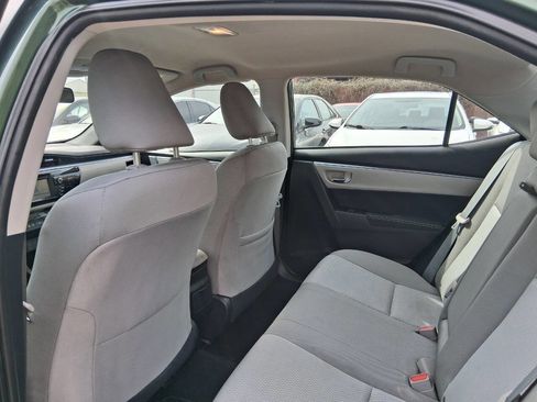 Used 2015 Toyota Corolla LE image 26