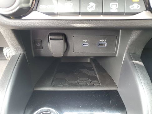Certified 2025 Nissan Versa SR w/ Trunk Package FWD image 30