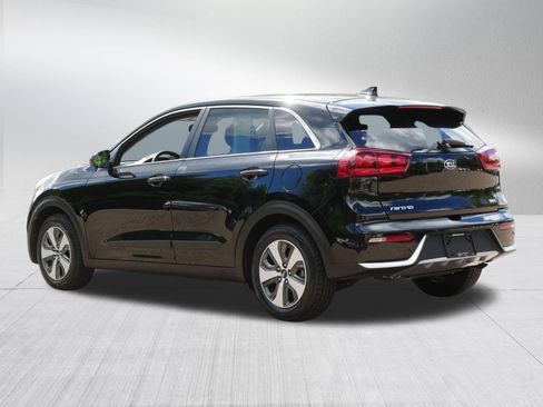 Used 2018 Kia Niro FE FWD image 5
