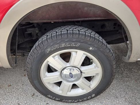 Used 2006 Ford F150 XLT RWD image 5