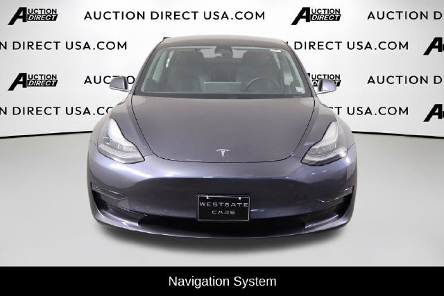 Used 2020 Tesla Model 3 Standard Range Plus RWD image 2