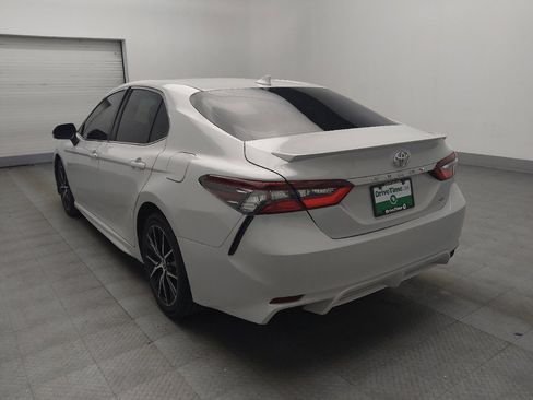 Used 2023 Toyota Camry SE image 5