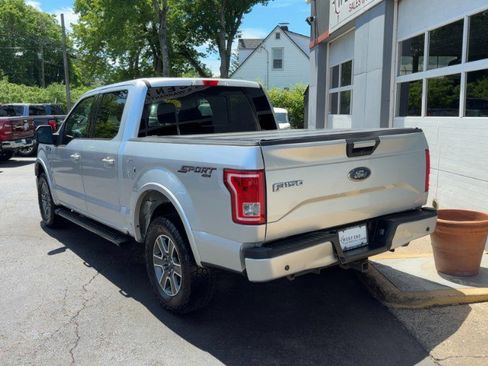 Used 2017 Ford F150 XLT w/ Equipment Group 302A Luxury AWD/4WD image 6