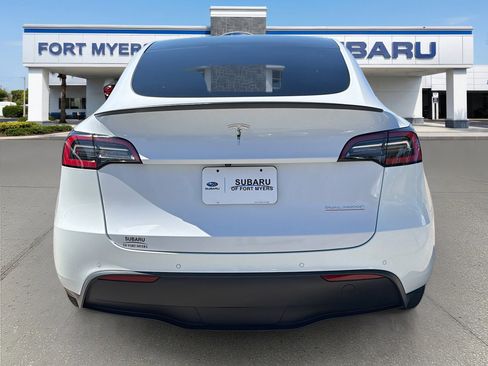 Used 2021 Tesla Model Y Performance image 4