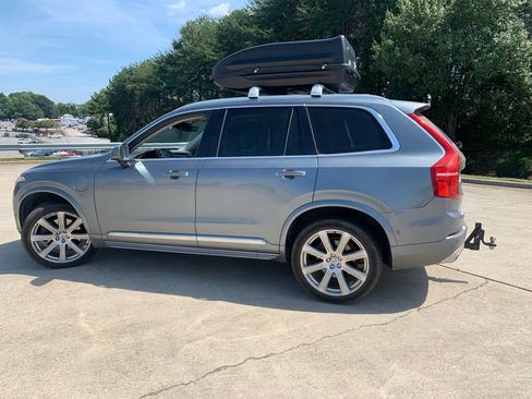 Used 2017 Volvo XC90 T8 Inscription w/ Vision Package AWD/4WD image 13